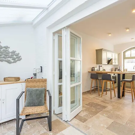 Stadthaus Im Kattsund Zur Kurzzeitvermietung * Eckernförde