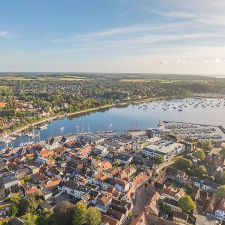 Tatil Evi Stadthaus Im Kattsund Zur Kurzzeitvermietung