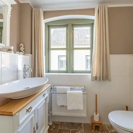 Tatil Evi Stadthaus Im Kattsund Zur Kurzzeitvermietung *